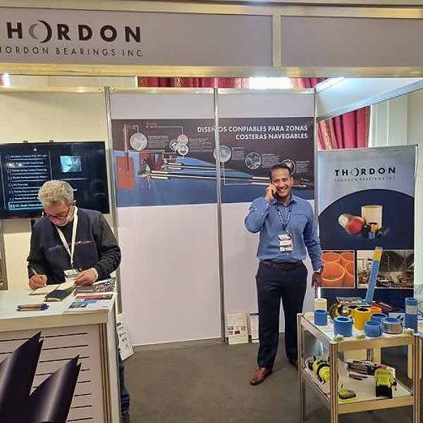 Nuestro stand de Thordon Bearings en EINaval 2024